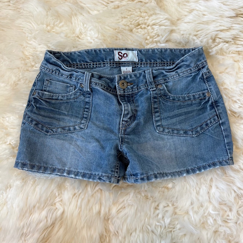 vintage light wash low rise denim mini shorts